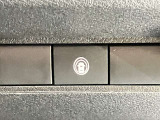 【ハンドル支援スイッチ】スイッチを押すごとにハンドル支援のON・OFFを切り替えることができます。