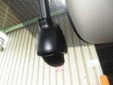 ドライブレコーダー本体は装着済みですが、SDカードは付属しておりません。ご希望の場合は別途ご購入いただけますのでスタッフにご相談ください。