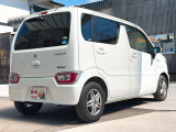 小郡市のカーズは、お客様のご予算に合わせたお車を、常時200台ほど取り揃えております!当店スタッフがお客様のお車選びをしっかりサポート・ご提案させていただきますのでご安心ください!