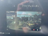 ドライブレコーダーが前後について、事故などがあった時の証拠になります。