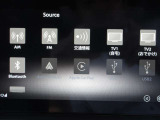 USBタイプC・HDMI接続が可能です。Apple CarPlayやAndroid Auto連携機能もあります ♪