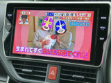 停車中にTVや動画コンテンツをお楽しみいただけます。長距離移動や休憩時間も快適に過ごせます。