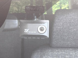 【ドライブレコーダー】ドライブレコーダー装備!走行中はもちろん、あおり運転や事故に遭遇した際、映像で記録し、万一のリスクに備えます。※記録用SDカードはお客様ご自身でご準備いただく必要があります。