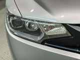 LEDヘッドライトは、点灯の瞬間から最大光量を発揮し、突然暗くなるトンネルなどでの安定感を高めます。
