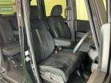 当車両は、次のお客様に気持ちよくお乗りいただくため、専門スタッフによる【徹底シートクリーニング】を施工済みです!