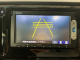 バックモニター付きで、車庫入れやバック時の後方確認をサポート。
