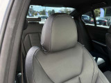 BMW専門のメカニックが、100項目にも上るポイントを徹底的にチェック。交換基準に達した部品があれば、弊社負担にて交換後、お客様へご納車致します。