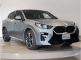 BMWのダイナミック且つエモーショナルなスタイルを印象付けるキャラクターライン(プレスライン)眺めているだけで溜め息の出る美しさです☆