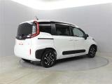 中古車の内外装の状態などをひと目で分かるよう、トヨタ車のプロの検査員が実施した「車両検査証明書」をご用意しています。