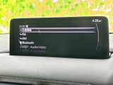 多様なソースに対応し、多彩な音楽体験を提供。Bluetooth接続で、お気に入りの音楽をワイヤレスで楽しめます。操作も直感的で簡単です。