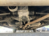 下回りの状態です。錆が少ない車です!