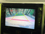【バックカメラ】駐車時に後方がリアルタイム映像で確認できます。大型商業施設や立体駐車場での駐車時や、夜間のバック時に大活躍!運転スキルに関わらず、今や必須となった装備のひとつです!
