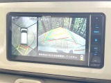 【パノラマモニター】専用のカメラにより、上から見下ろしたような視点で360度クルマの周囲を確認することができます☆死角部分も確認しやすく、狭い場所での切り返しや駐車もスムーズに行えます。