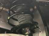 お車を安心してお乗りいただく為には、足回りの定期点検が欠かせません。サービスサポート(有償保証)では無料点検もご提供しており、安心のカーライフをお過ごしいただけるサポート体制が整っています。