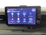 ドライブの必需品。見やすい・使いやすいHonda純正のメモリーナビを搭載。Bluetooth機能もついているのでお持ちのスマートフォンと連携させて、さらに便利に利用が可能です。