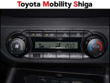 お好み温度に設定すると自動で調整してくれるオ-トエアコン装着車です。