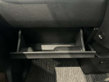 収納スペースもたくさん有ります☆車検証や小物類などすっきり収納♪