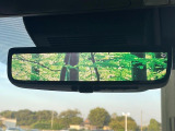 【デジタルインナーミラー】後席の大きな荷物や同乗者で後方が確認しづらい時でも安心!カメラが撮影した車両後方の映像をルームミラー内に表示。クリアな視界で状況の確認が可能です!