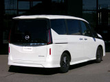 セレナ 1.4 e-POWER ハイウェイスターV 
