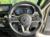 【純正革巻きステアリング】上質な革を使用することで、手にしっかり馴染みとても運転しやすいハンドルです♪