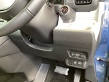 高速で便利なETCがあり、横滑りを防ぐVSAなどのスイッチは、運転席の右側、手の届きやすい位置にあります。