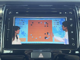 停車中に楽しめるTV機能。長距離移動の休憩時間に、ニュースや番組をチェックできます。快適な時間を過ごせる便利な装備です。