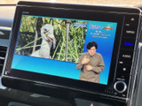 停車中には、地上デジタル放送をお楽しみいただけます。長距離移動の待ち時間も快適に過ごせます。ご家族や友人と共に、楽しい時間をお過ごしください。