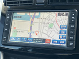 目的地設定はスムーズに行えます。高精細な地図表示で、初めての道でも安心してお出かけいただけます。
