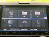 お気に入りの音楽やラジオを快適に楽しめるオーディオシステム。高音質で車内空間を彩ります。ドライブをより一層楽しく演出します。