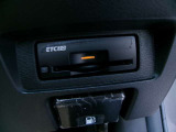 ETCがあれば高速道路もスムーズですよね!料金所で止まることなくスイスイ行けますよ!