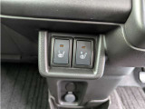 運転席助手席にシートヒーター装着しており、一瞬でぬくぬくです☆