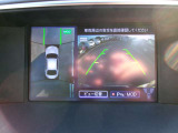 アラウンドビュ-モニタ-はクルマの真上から見ているかのような映像によって、周囲の状況を知ることで、駐車を容易に行うための支援技術です。