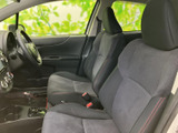 運転席からの視界は良好で、周囲の状況を把握しやすい設計です。快適なドライビングをサポートします。