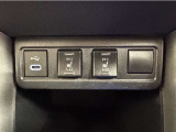 シートヒーター装備!エアコンに比べて暖まるスピードが速いので冬でも快適に過ごせます