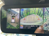 【アラウンドビューモニター】専用のカメラにより、上から見下ろしたような視点で360度クルマの周囲を確認することができます☆死角部分も確認しやすく、狭い場所での切り返しや駐車もスムーズに行えます。