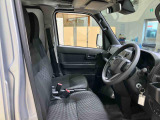 ハイゼットカーゴ  デラックス 4WD
