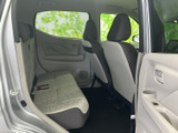 3列目シートも快適な居住空間。お子様や荷物を乗せるのに便利です。シーンに合わせてシートアレンジを自由に楽しめます。