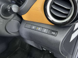寒い日に重宝するステアリングヒータ付きで、手先から温めます。
