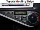 お好み温度に設定すると自動で調整してくれるオ-トエアコン装着車です。