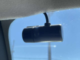 話題のドライブレコーダー付!もしもの時やあおり運転の証拠映像は自分の身を守る為にも必要ですね!