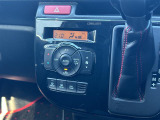 【 オートエアコン 】車内温度を感知して自動で温度調整をしてくれるのでいつでも快適な車内空間を創り上げます!//