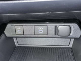 シガーソケット用の充電器が使用可能です!