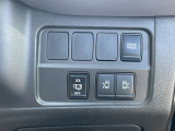 両側電動スライドドア ワンタッチでスライドドアの開閉が可能です!もちろんキーからの操作も可能♪お子様を抱いているとき両手いっぱいの荷物時などでもピッと開いてくれる便利な機能です!