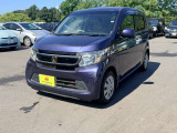 数ある中から当店のお車をご覧いただき誠にありがとうございます。当店在庫は外装、内装クリーニング後に展示し、併せて事故修復歴の有無、メーター改ざん歴の有無も第三者機関による検査を全台実施しております。