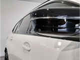 ☆BMWの前後重量配分50:50はエンジン自体をフロントタイヤよりも後ろにずらし、通常はエンジンルーム内に搭載される重量物であるバッテリーをトランクに移動させるなどして実現されています☆