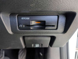 今では必需品のETCもパネルデザインにフィットするビルトインタイプなので、見た目もスッキリとしています