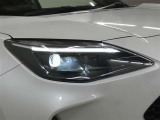 LEDヘッドライトです。デザイン性がよくとても明るいので、夜間の走行や悪天候でも安心です。しかも長寿命!