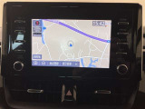 ディスプレイオーディオ搭載車です(T-コネクトナビ)!Blue toothも付いています(フルセグテレビ機能とナビゲーションのご利用は別途お手続きが必要になる場合があります)