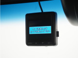 ◆ドライブレコーダー◆映像・音声などを記録する自動車用の装置です。 もしもの事故の際の記録はもちろん、旅行の際の思い出としてドライブの映像を楽しむことができます。