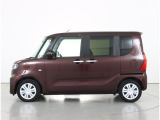 中古車は1台として同じコンディションのものは存在しないため、安心しておクルマをお選びいただけるよう、信頼のおける第三者機関が基準に従い、車両の品質と状態をチェックし、評価するのが「第三者評価」です。